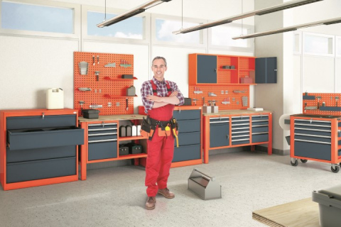 IuH_Werkstatteinrichtung_03